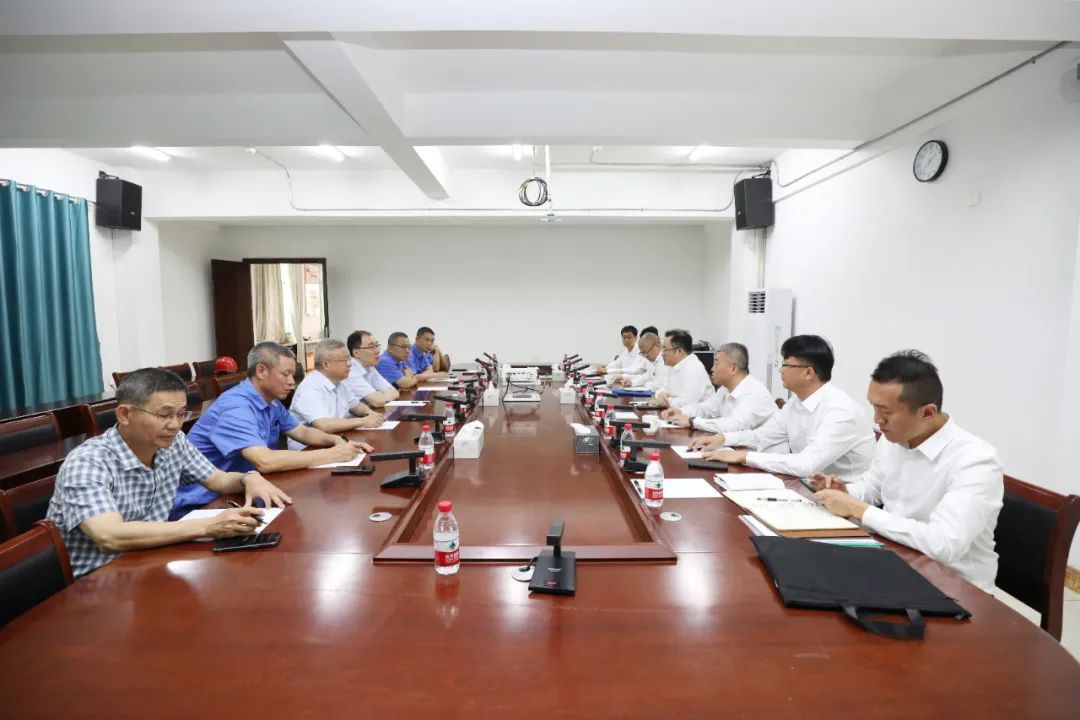 中海石油气电集团到访尊龙凯时1.jpg