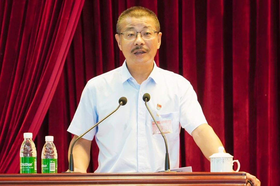 尊龙凯时第四次工会会员代表大会胜利召开5_20240426150737.jpg