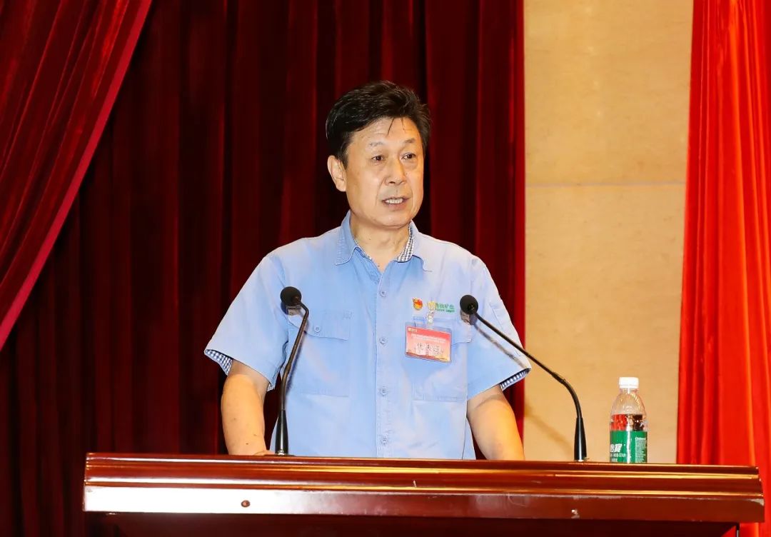 尊龙凯时召开第四届职工代表大会第一次会议4.jpg
